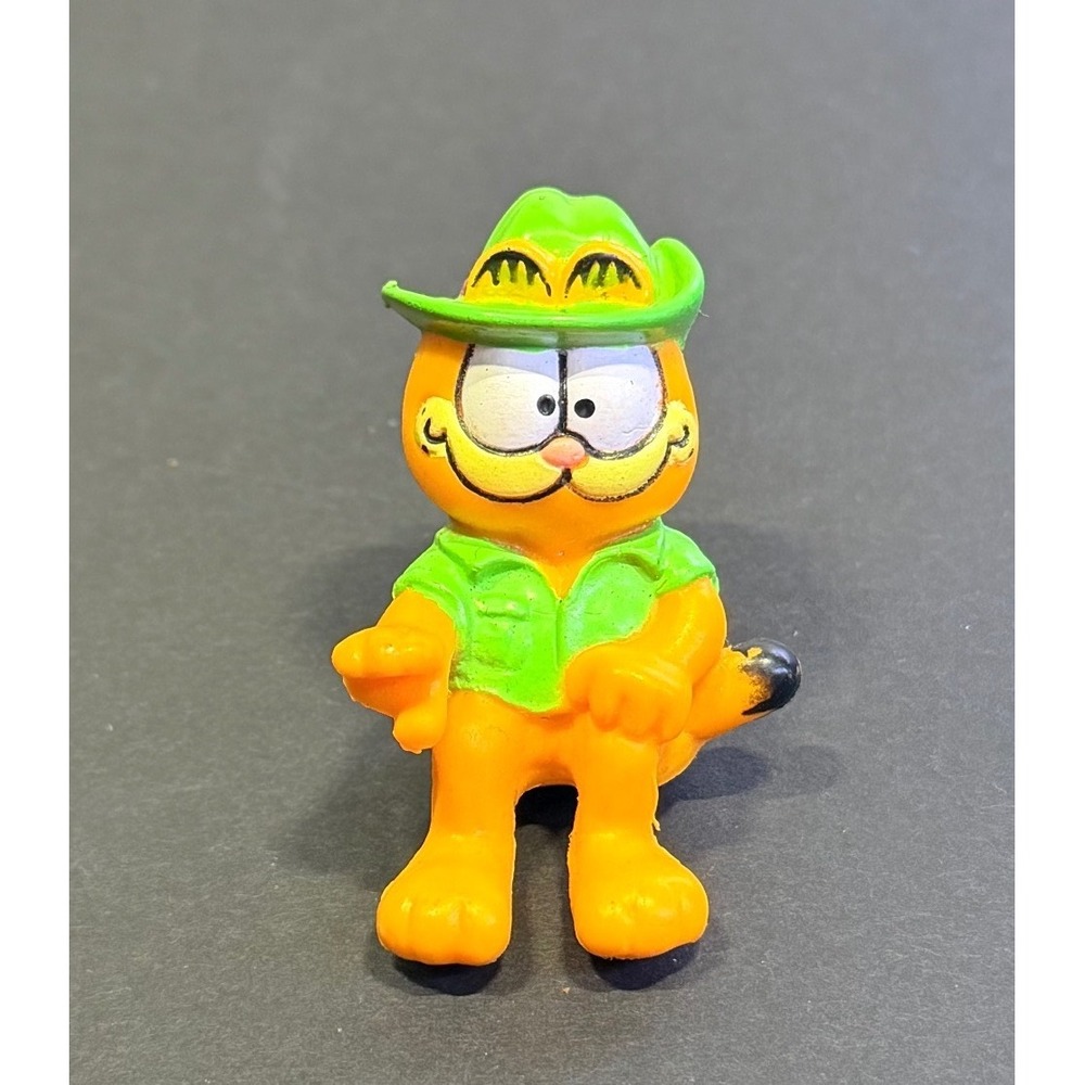 Vintage‎ Garfield PVC Figure Safari Park Ranger Green Hat United Feature 80's